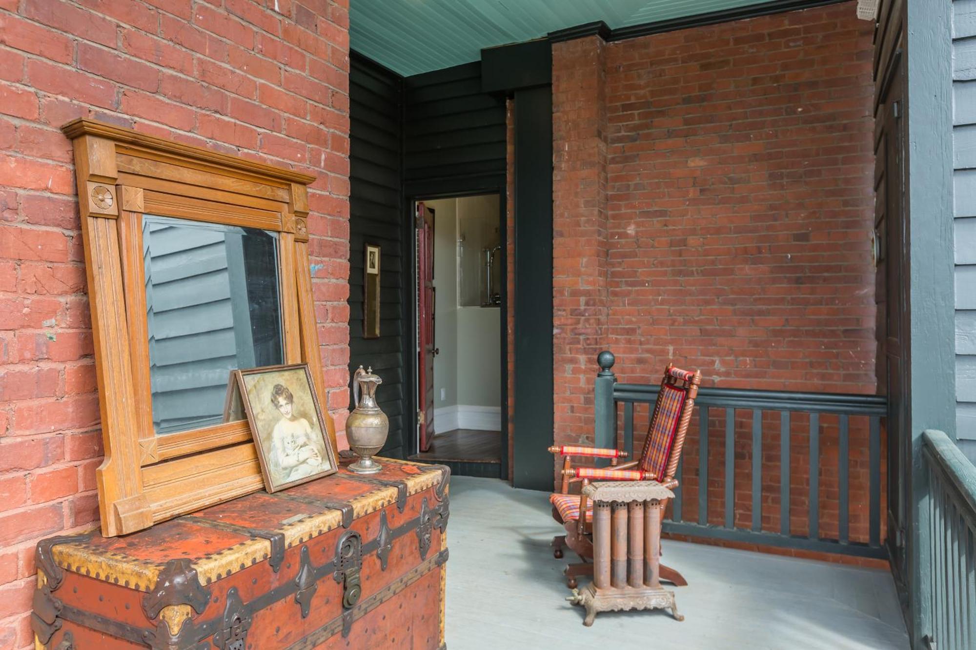 Summit Street Inns Winston-Salem Exterior photo